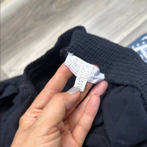 Wild Skye black jogger light weight pants size large - Picture 2 of 7